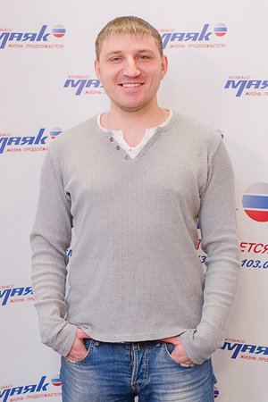 Михаил Захаров